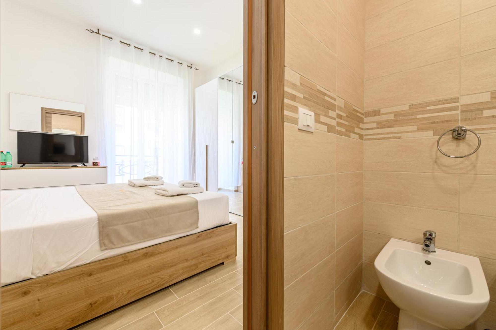 Domus Romeo Apartamento Nápoles Exterior foto
